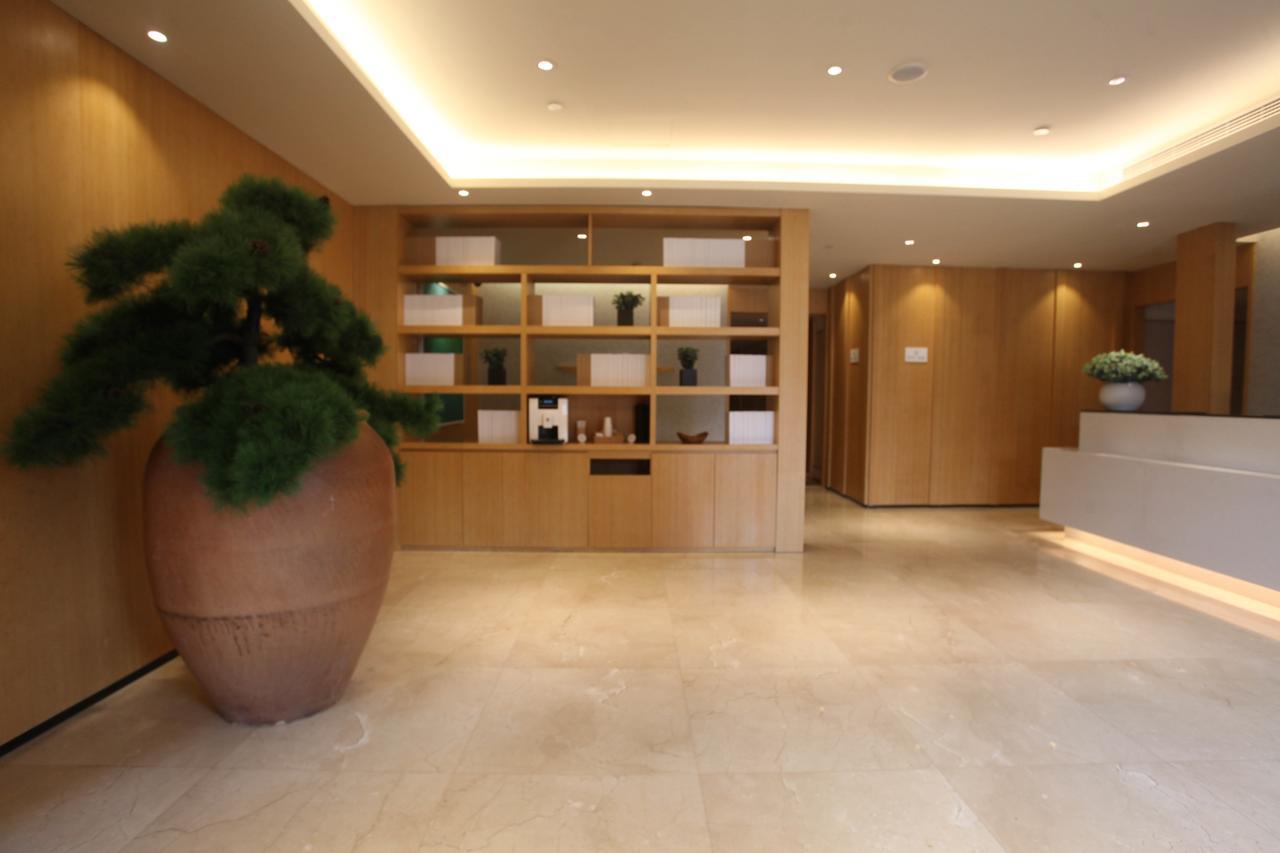 Ji Hotel Shanghai Bund East Nanjing Road Pedestrian Street Екстер'єр фото